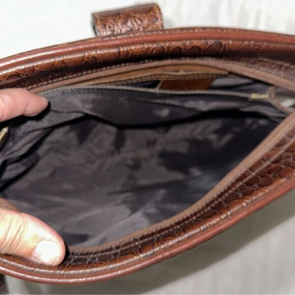 Matt Bags Croc Print Pebbled Chestnut Brown Genuine Leather Crossbody Bag - Picture 11 of 15